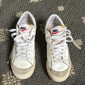 Nike Classic White and Gray Sneakers